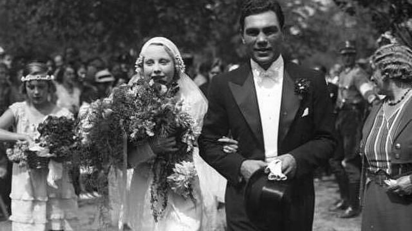 po svatebním obřadu v roce 1933