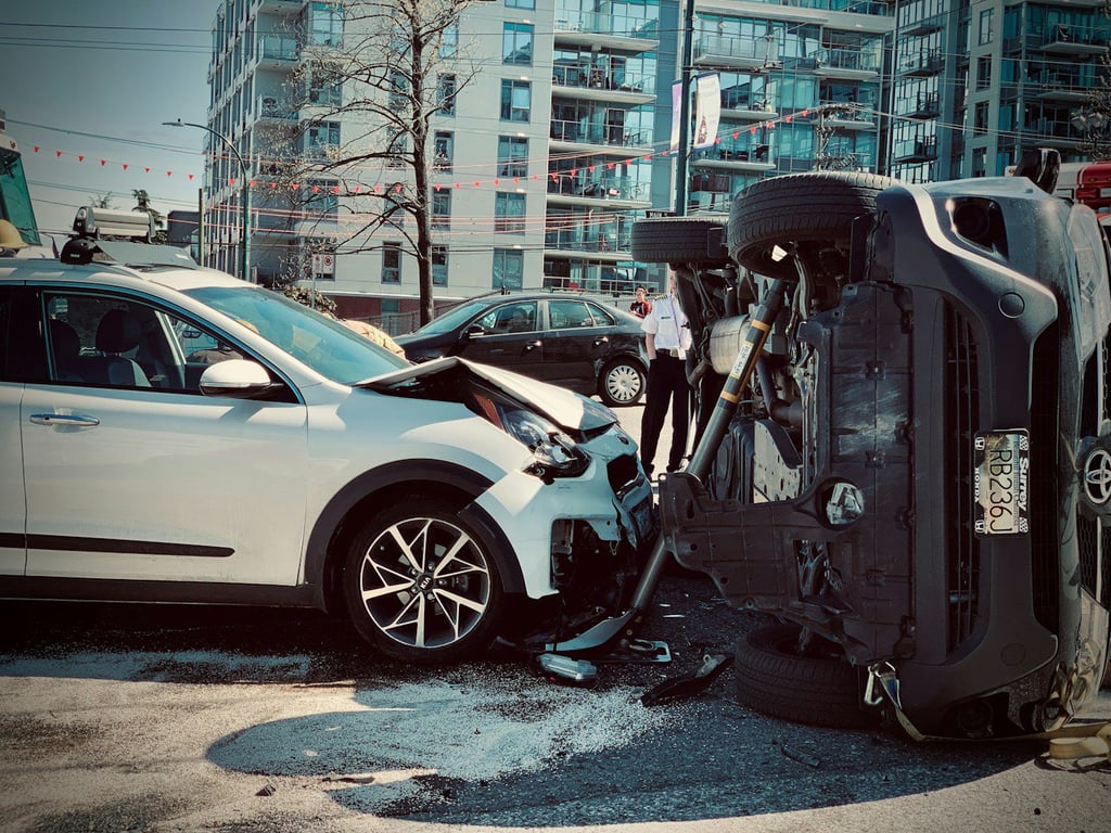 V některých zemích se na pátek 13. děje více nehod, v jiných naopak méně. Není statisticky prokázáno, že by tento den byl více či méně nešťastný. 