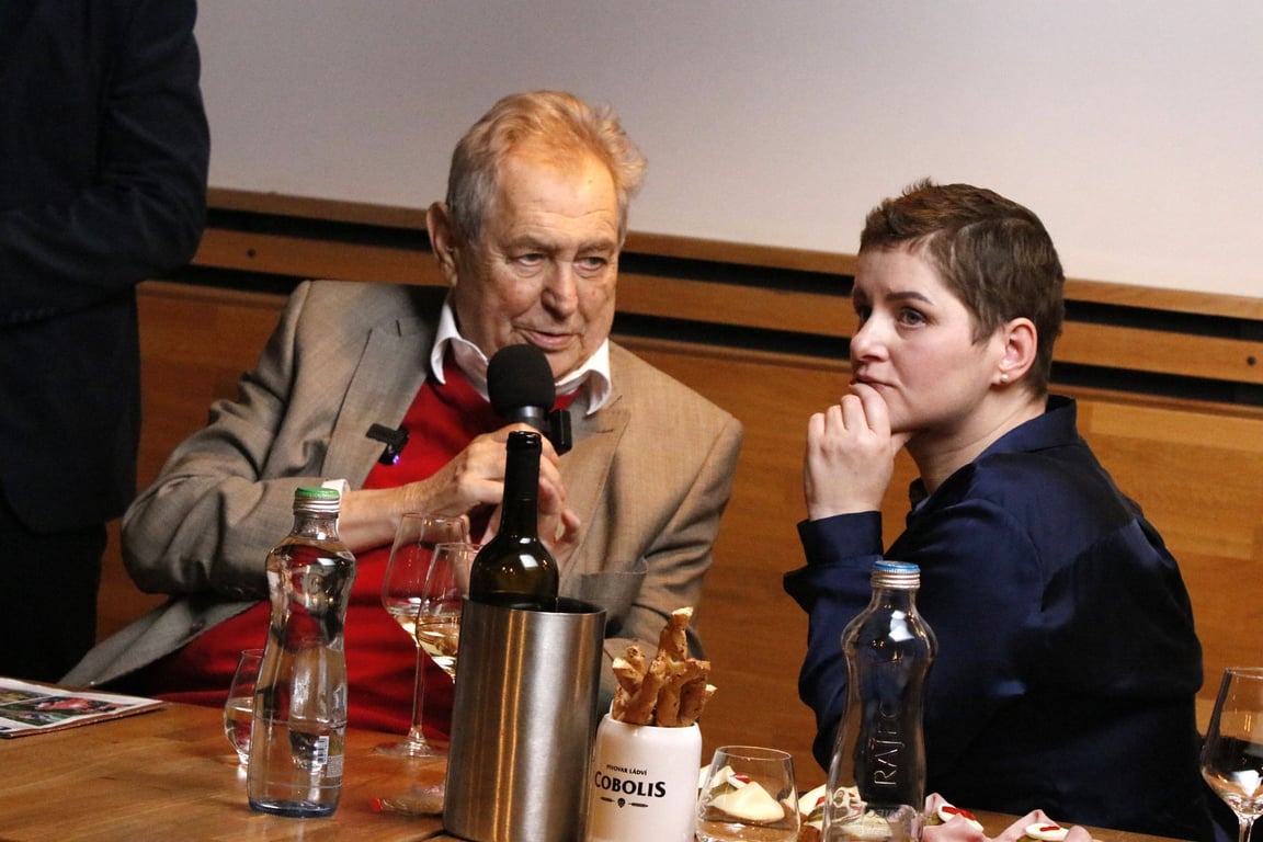 Babiše lituji, prohlásil Zeman. Když kritizoval Putina, následovala podivná reakce