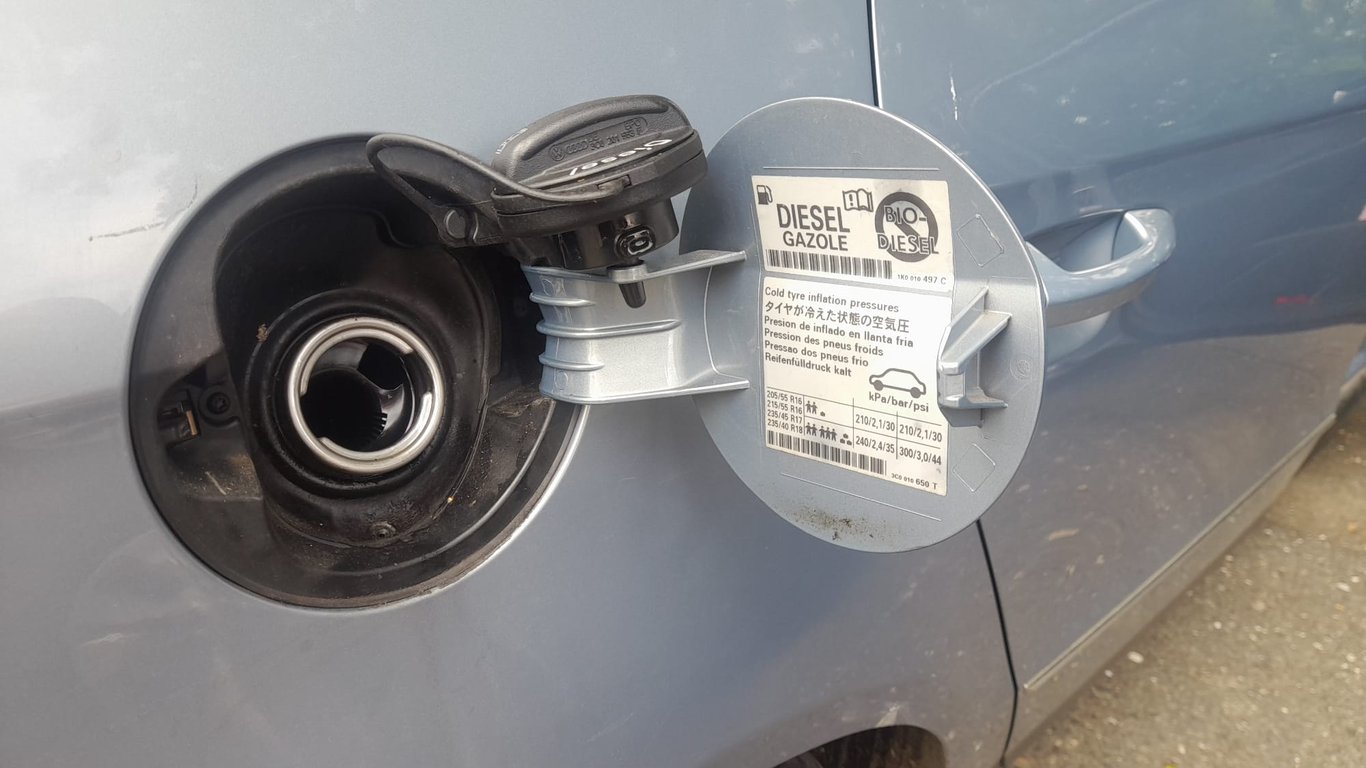 Jak dlouho vydrží benzín či nafta v nádrži nebo kanystru? Zásadní chyba při skladování nenávratně poškodí motor