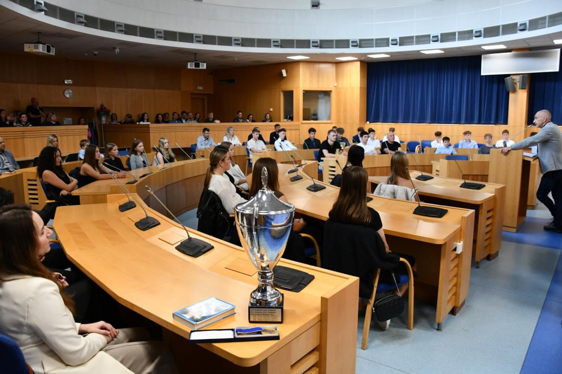Jihočeský kraj ocenil mladé sportovce za mimořádné úspěchy v roce 2025