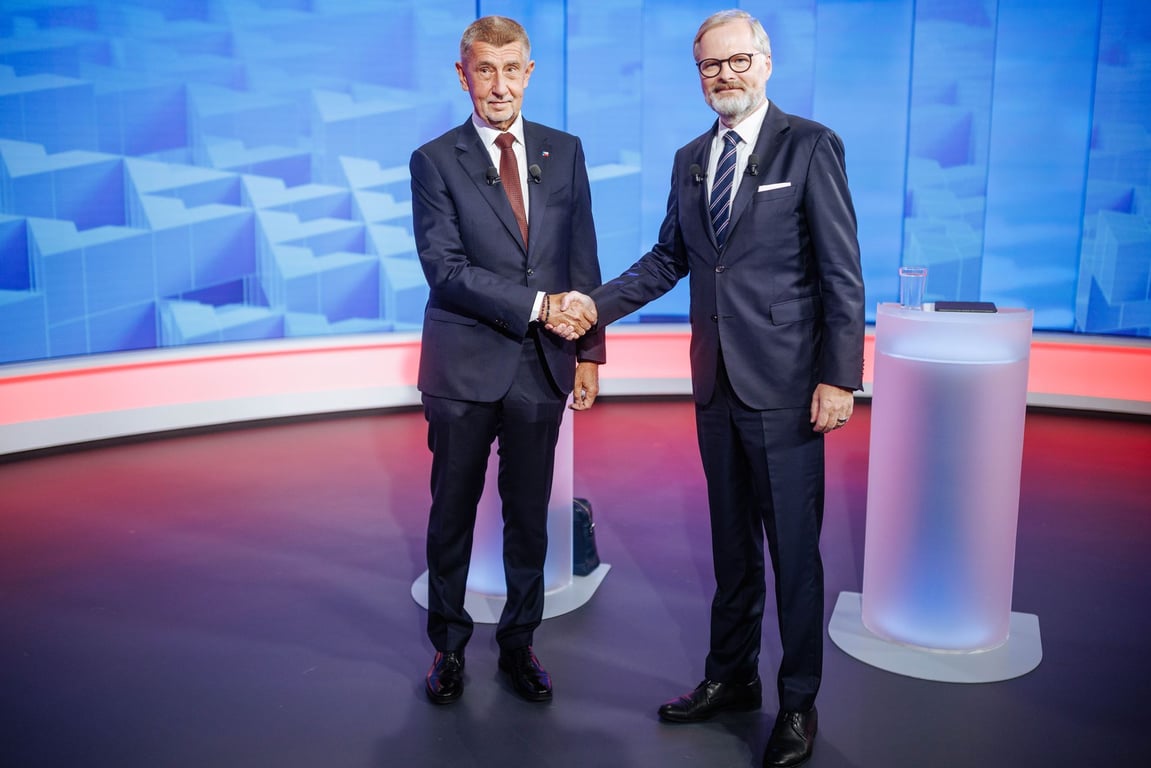 Babiš dostal Fialu pod tlak, měl v debatě klíčovou posilu. Komentátoři hodnotí duel
