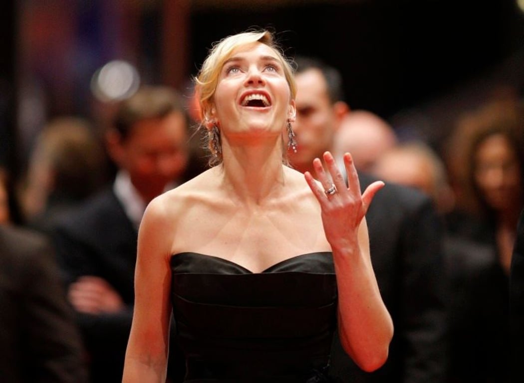 „Nikdy jsem nebyla nejhezčí dívka v místnosti,“ říká Kate Winsletová