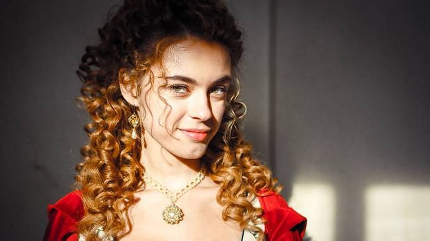 Anna Dvořáková v kostýmu