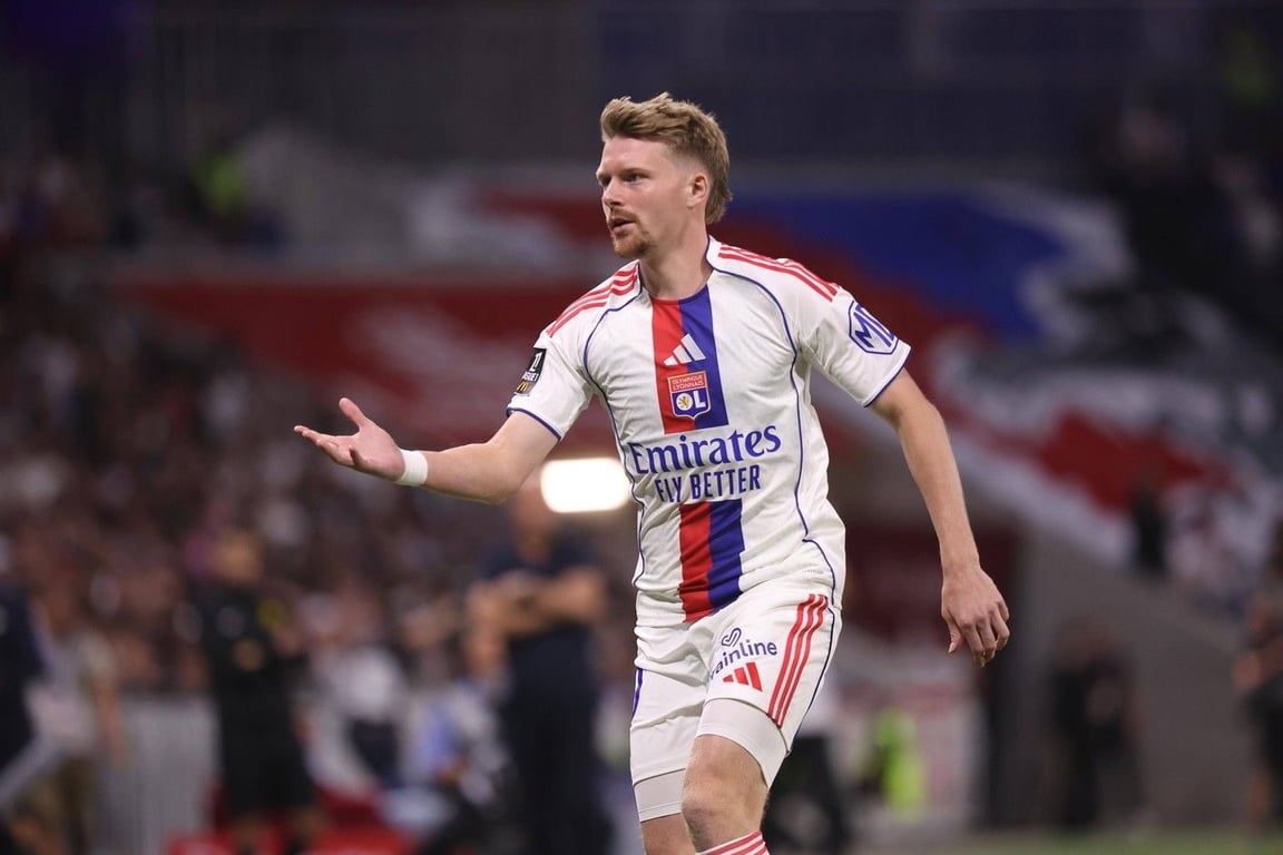Šulc je dynamický altruista, diví se v Lyonu. Trenér je teď kvůli němu pod palbou