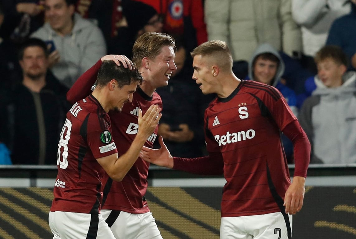 Spartě vyšla generálka na derby náramně. Porazila Shamrock a přivítala zpět Haraslína