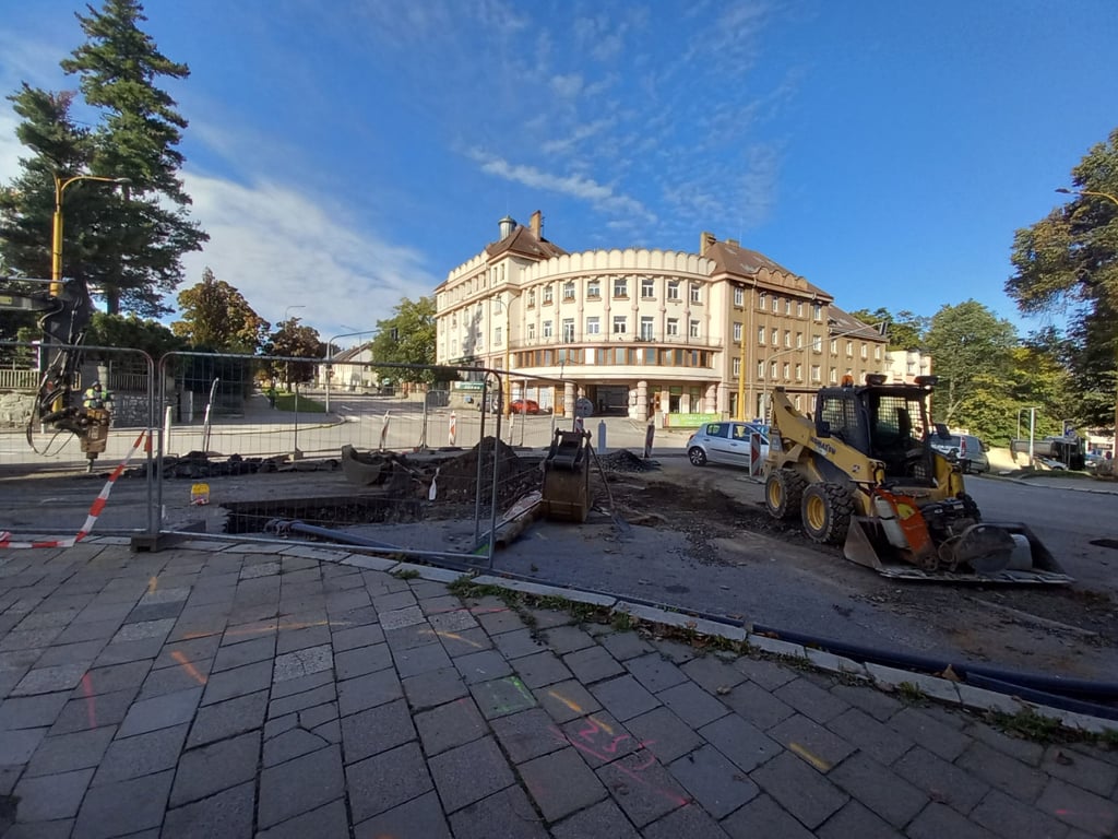 Další uzavírka blízko centra. Fritzova ulice bude u městského nádraží zcela uzavřená