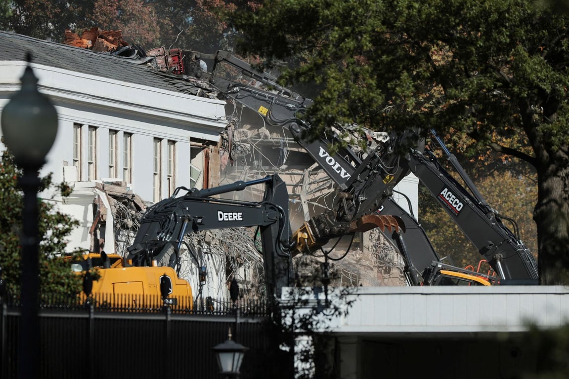 Trump oznámil kompletní demolici východního křídla Bílého domu