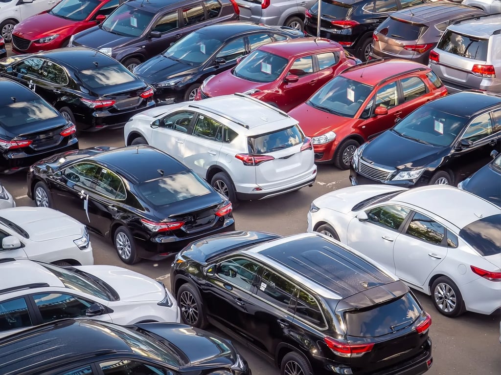 V autobazaru jsem usmlouval 50 tisíc slevu na auto za 300 tisíc. Stačilo říct tuhle větu a prodejce mi ještě děkoval