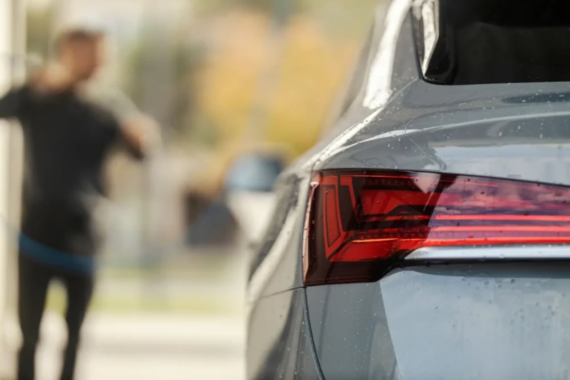 Kvíz: Poznáte česká auta z roku 1990 do 2020 jen podle zadních světel? Všechny uhodne jen opravdový expert