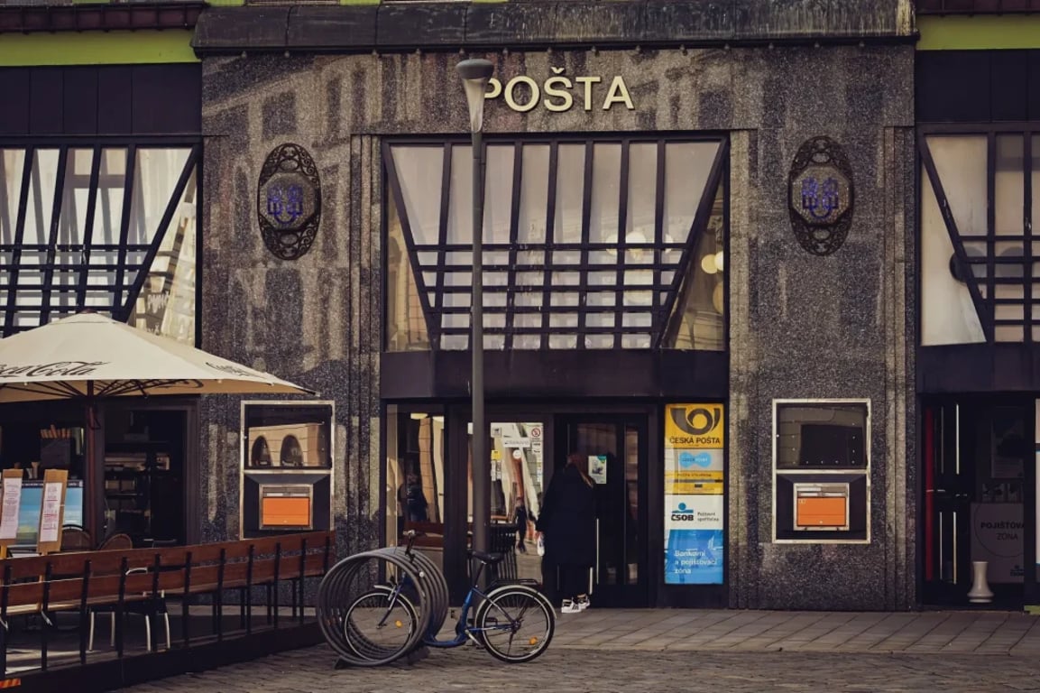 Blíží se revoluce České pošty. Kde všude budou nové pobočky a co všechno se mění