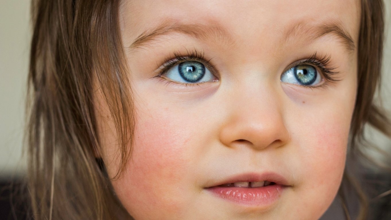 Žijí mezi námi: Indigové děti prý disponují nadpřirozenými schopnostmi. Poznáte je podle několika výrazných znaků