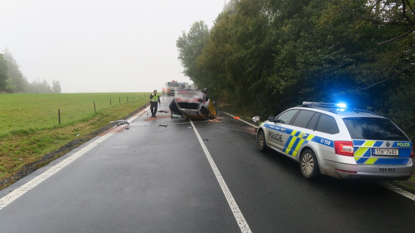 Mladý muž se zranil při dopravní nehodě u Dětřichova nad Bystřicí