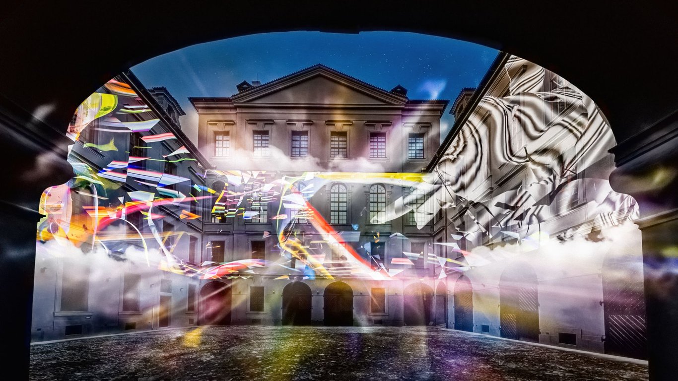 V Praze začíná Signal Festival, přinese videomapping i projekci na vodní stěnu