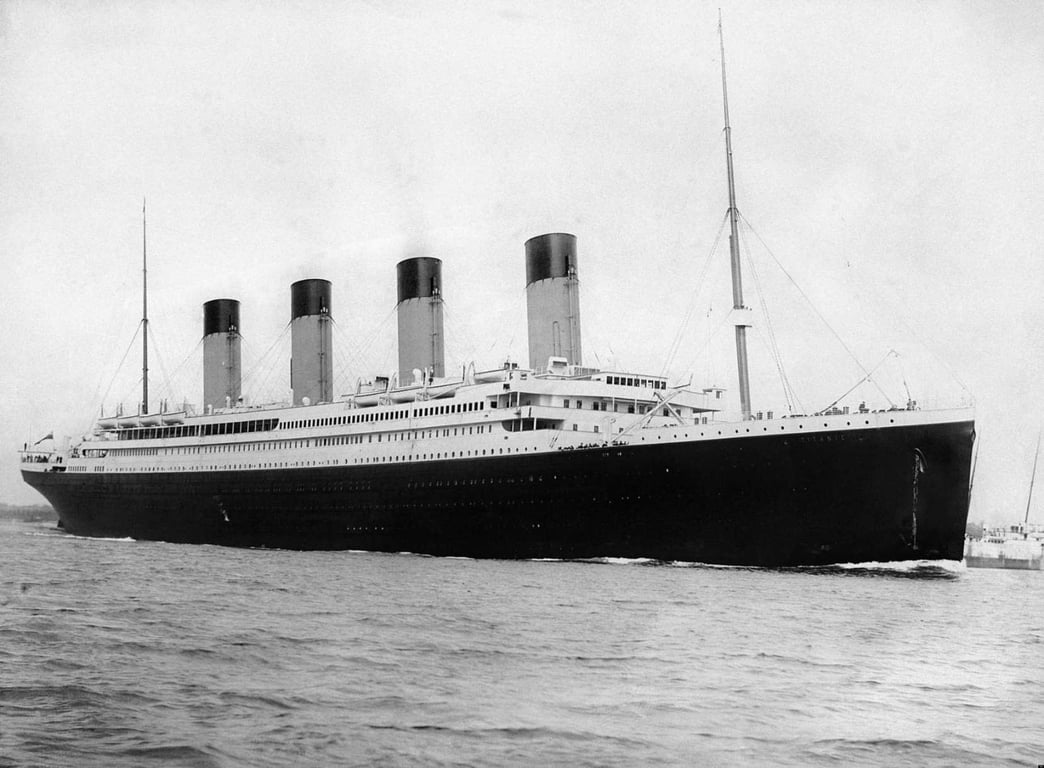 Titanic, FOTO: <a href="https://commons.wikimedia.org/wiki/File:RMS_Titanic_3.jpg">Francis Godolphin Osbourne Stuart</a>, Public domain, via Wikimedia Commons
