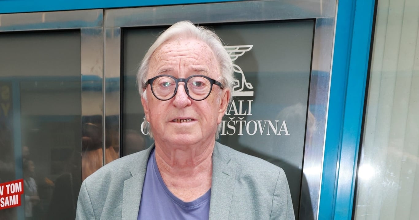 Náhradní rodina Jiřího Lábuse: Přestože vlastní děti nemá, funguje prakticky jako dědeček