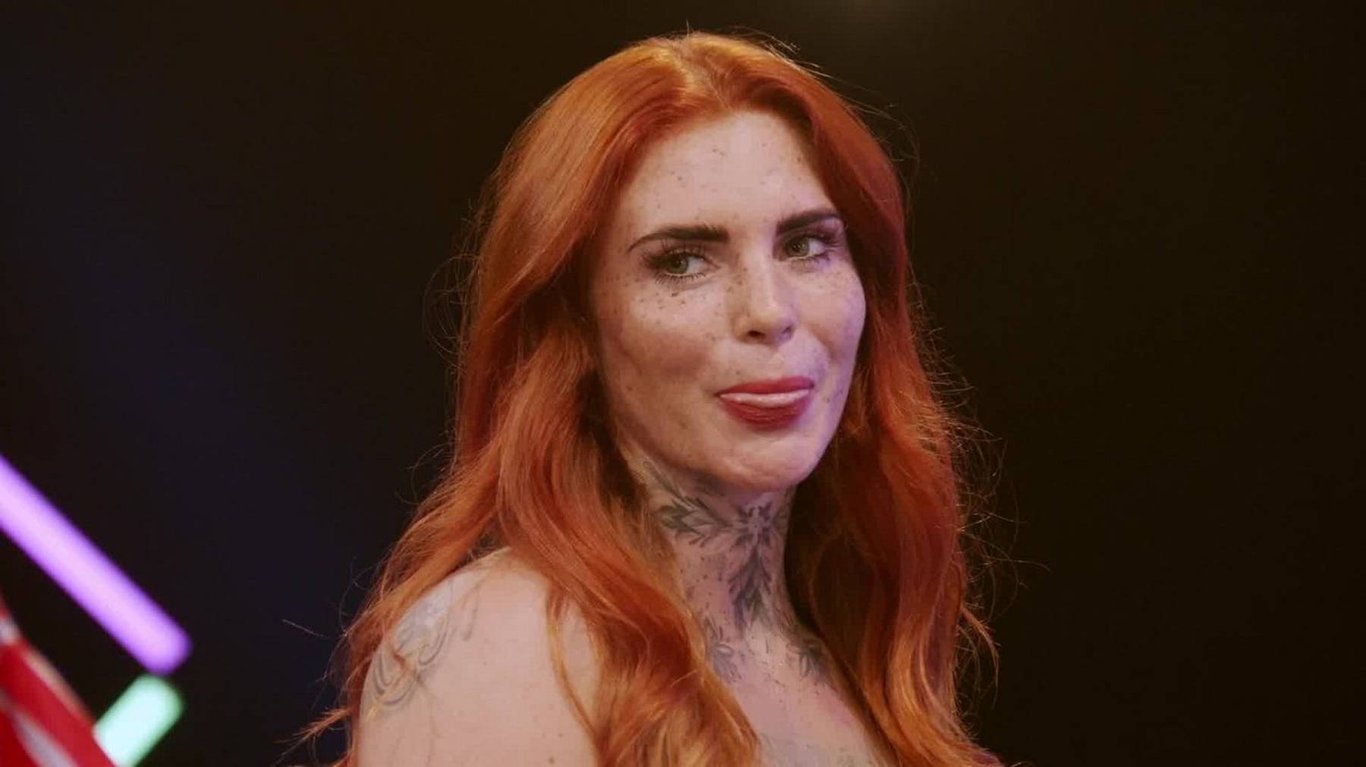 Zrzka Tereza z nahé seznamky od natáčení zhubla. Vydělává statisíce měsíčně a na rande ji zvou i celebrity