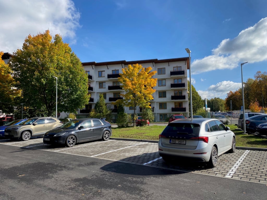 Havířov otevřel nové parkoviště s 65 místy, vybudování stálo 11,5 milionu korun