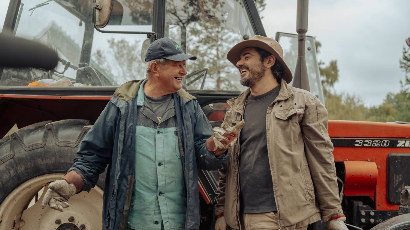 Farma Vojty Kotka rozděluje diváky. Pro jedny upřímný projekt, pro druhé reklamní fraška a vykrádání Clarksona