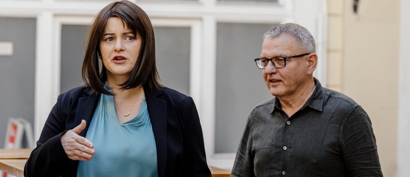 Stačilo! vybouchlo. Komunisté znovu udělali tečku za sociálními demokraty