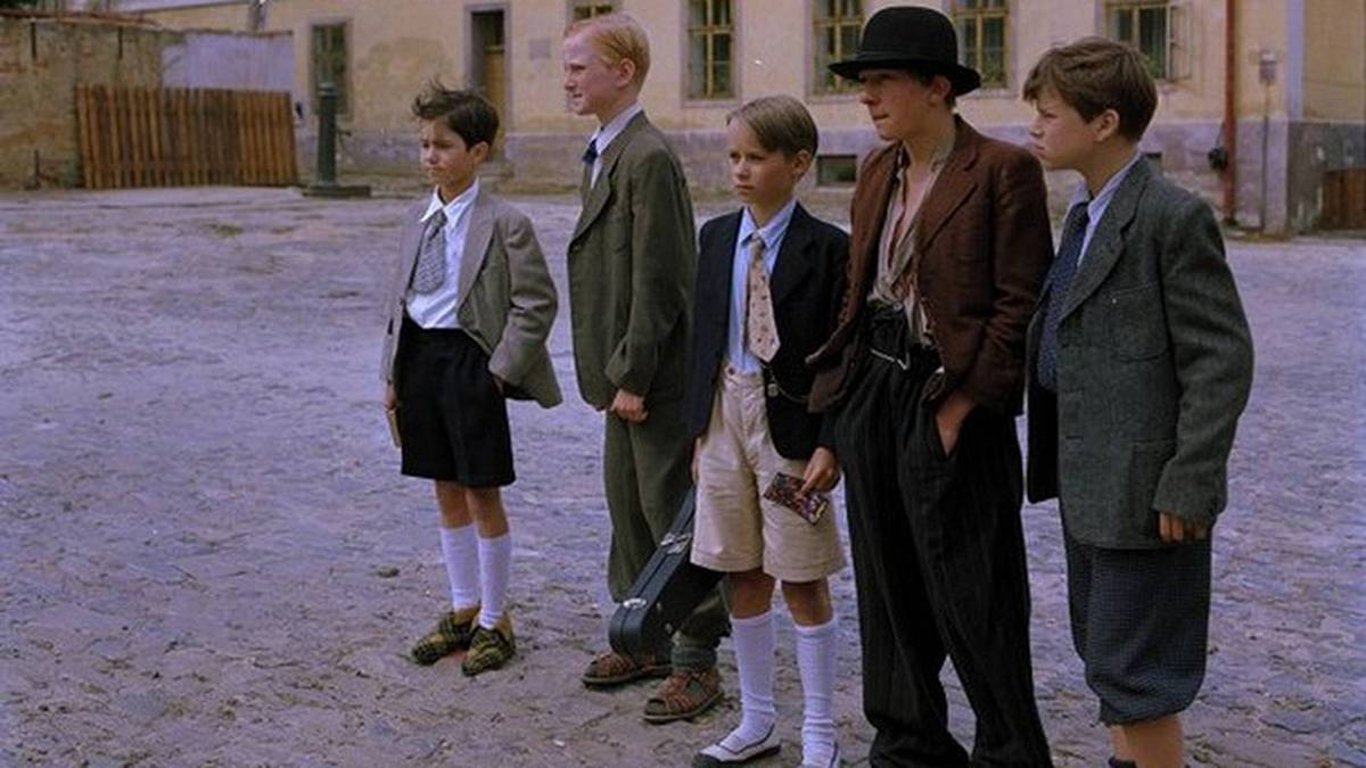 Bylo nás pět: Podle Petra Nárožného jde o nejlepší seriál, který se u nás kdy natočil