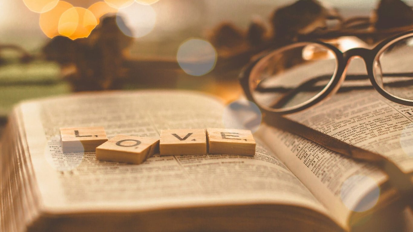 Poznáte slavné milostné knižní páry? 15 % lidí selže