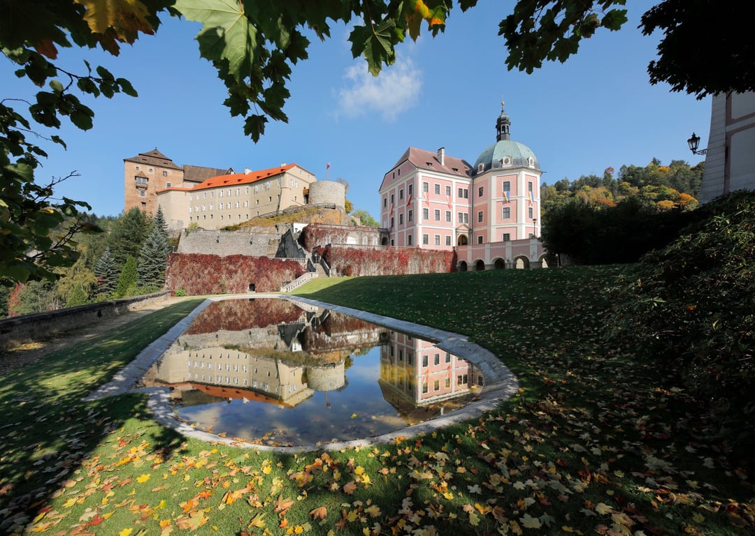 Relikviář svatého Maura ležel 40 let v zemi na zámku v Bečově nad Teplou
