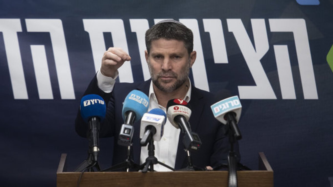„Poslední hřebík do rakve myšlenky palestinského státu.“ Izraelský ministr oznámil záměr vystavět osady v klíčové oblasti u Jeruzaléma