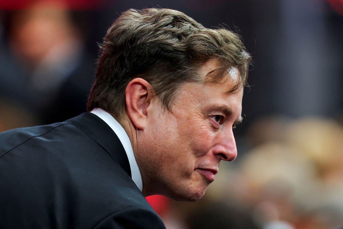 Bilion dolarů? Bez vysoké odměny by Musk mohl odejít z čela Tesly, varuje šéfka