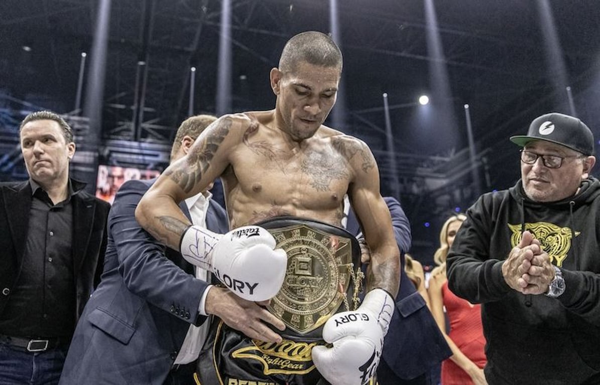 Je to jen starý kickboxer bez rychlosti... Trenér šampiona se vysmál Pereirovi
