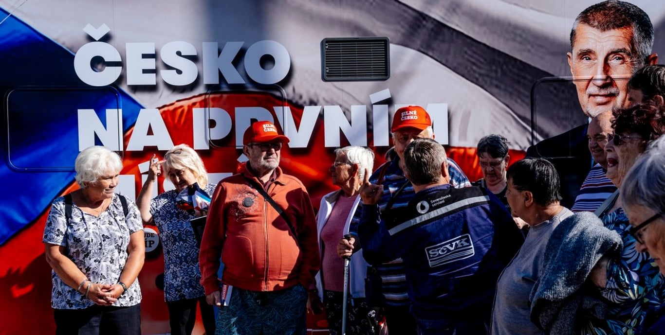 Ústecký masakr. Dominance ANO, otazníky kolem hejtmana a konec poslance Krejzy