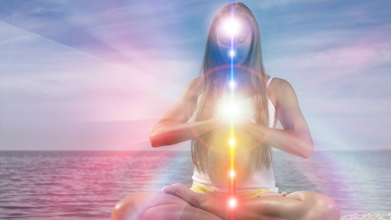 Denní horoskop na neděli 19.10.2025: Přijměte výzvy s otevřenou myslí