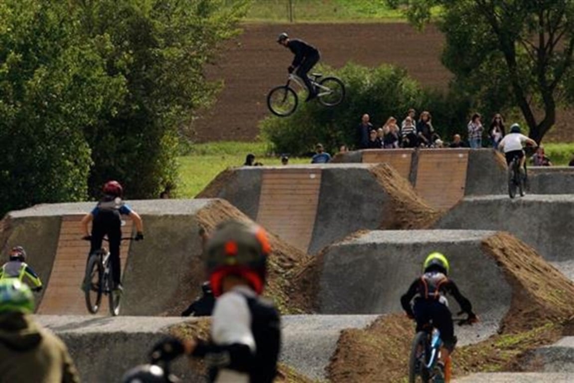 Pod Uhlířským vrchem v Bruntále vznikne bike park za více než milion korun