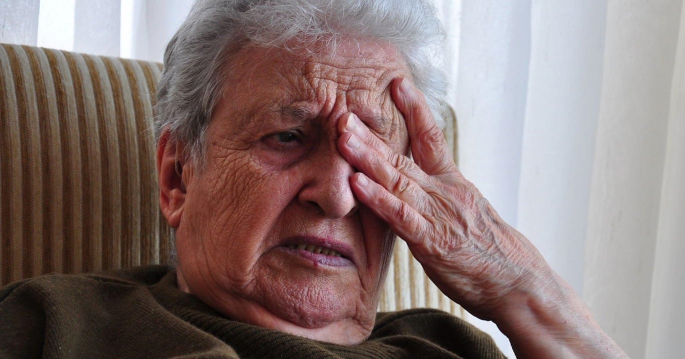 Zdenka (75) zůstala na svátky úplně sama. Rodina se odmlčela a ona má pocit, že už pro nikoho nic neznamená