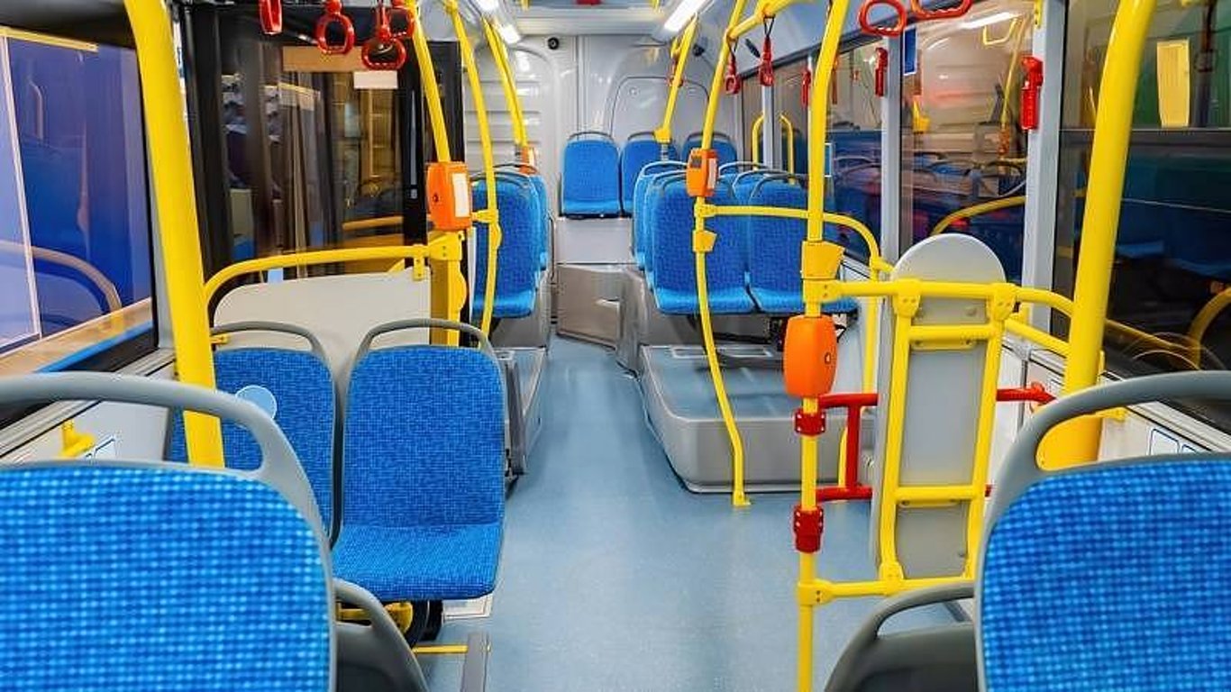 Senioři nad 65 let: Ve většině těchto městech jezdíte zdarma