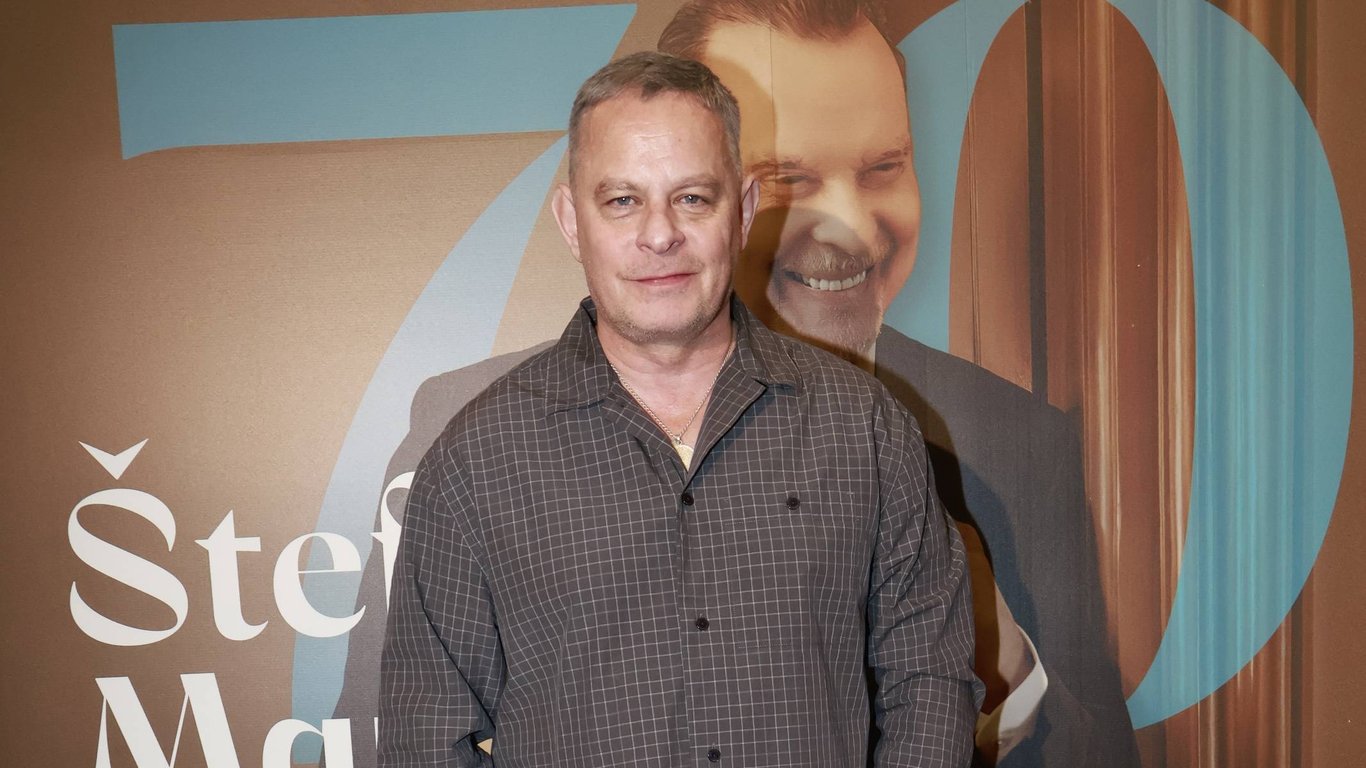 Režisér oblíbených českých filmů oslavil 60: Sukničkářství vyměnil za rodinný život a ranní vstávání