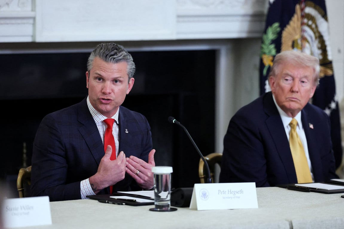Úder americké armády na další loď v Karibiku zabil šest lidí, oznámil Hegseth