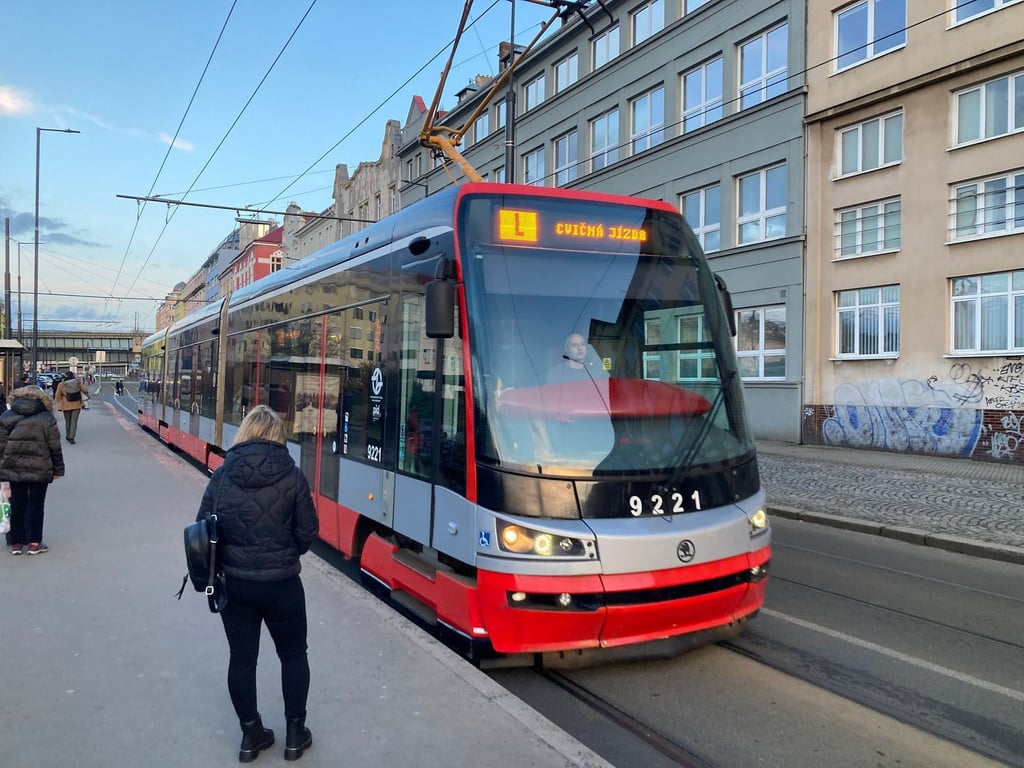 V sobotu a v neděli nepojede v Praze metro mezi stanicemi Florenc a Vysočanská