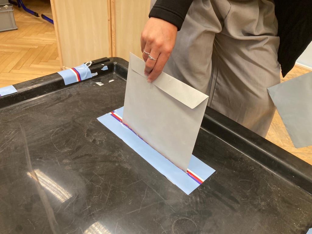 Jak dopadla referenda v kraji? Větrné elektrárny neprošly, obecní restaurace ano
