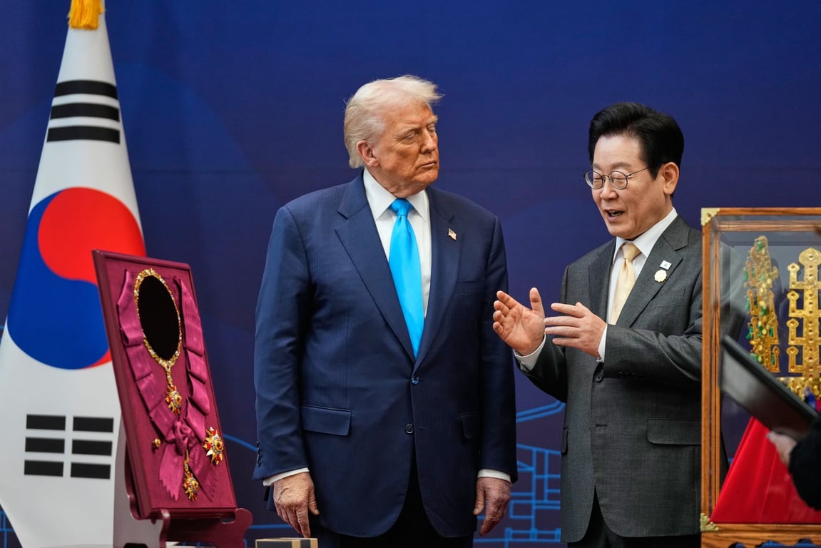 "Dokázali jsme to," oznámil Trump. USA a Jižní Korea uzavřely obchodní dohodu