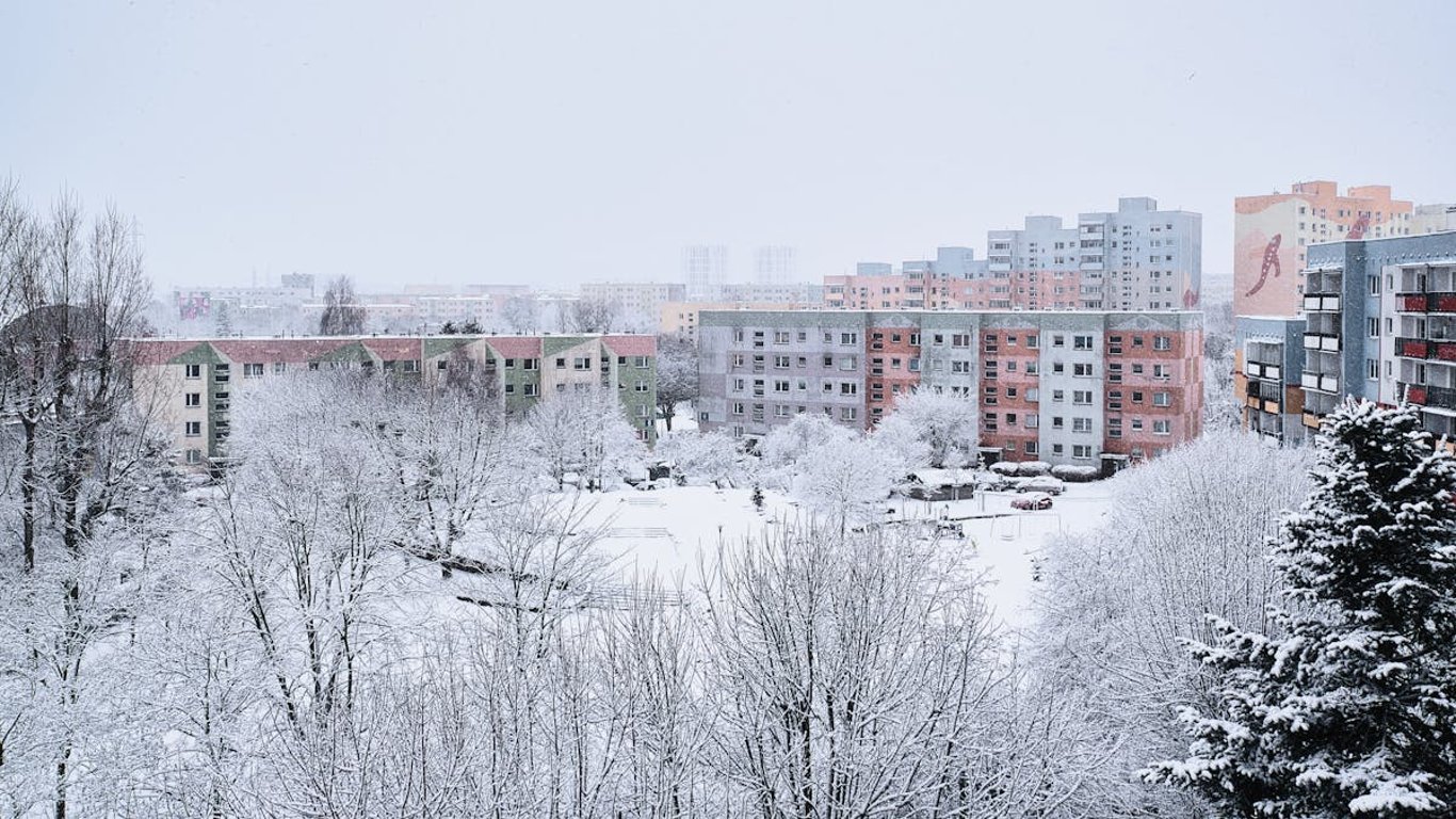 Meteorologové varují před zimou 2025: Češi se mají připravit na počasí, jaké tu už dlouho nebylo