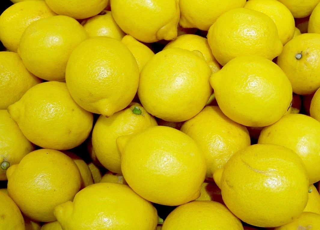 Kombinace citronu a jedlé sody: Nejlepší čistič, který si poradí nejen s vodním kamenem či odolnou mastnotou