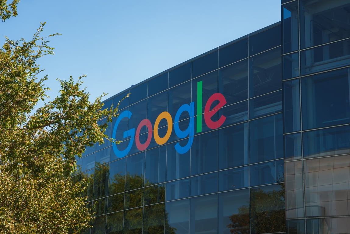 Už žádné výmluvy. Google Pixel si teď bude pamatovat každý váš hovor