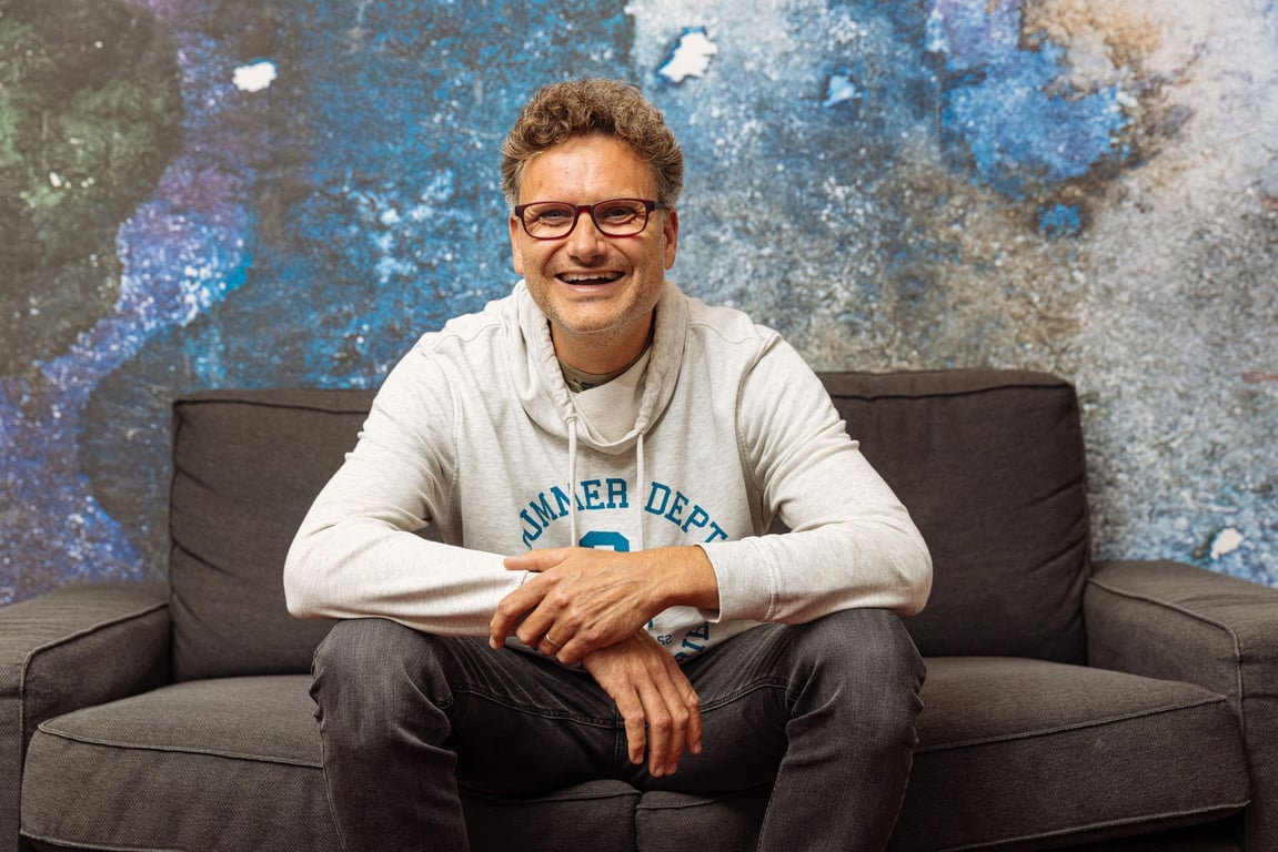 „Chtěl bych být lepší manžel.“ Tenhle pocit odstartoval vznik Hartlovy nové knihy