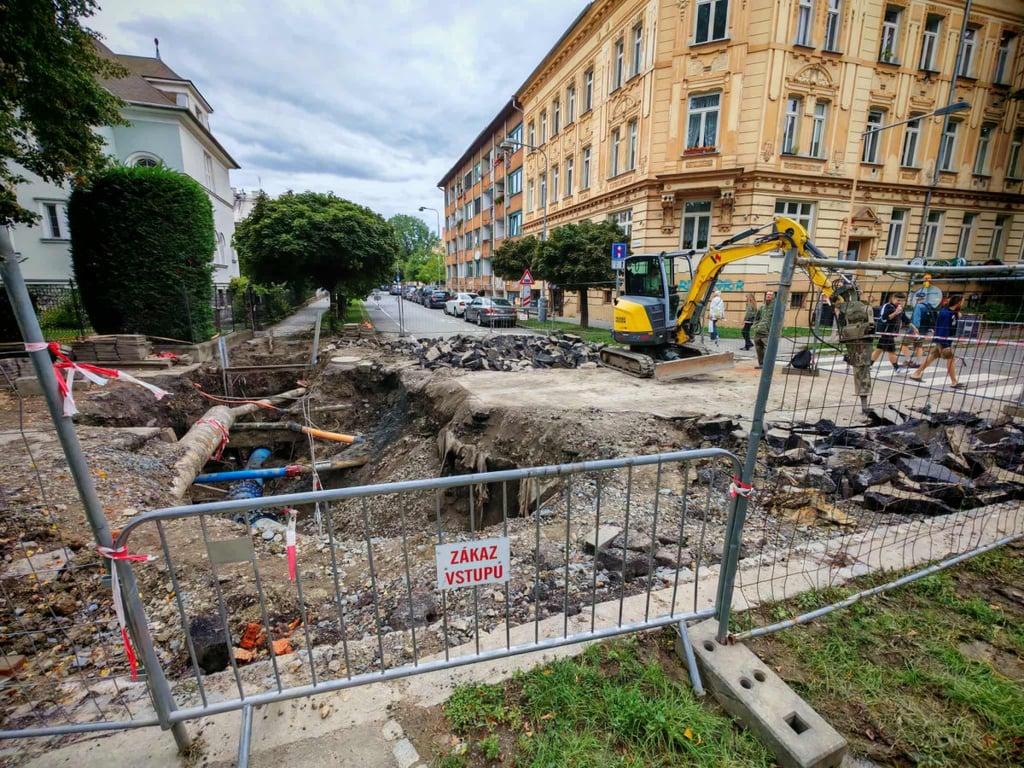 POLITICKÁ KORIDA: Je možné v Olomouci lépe koordinovat opravy, aby dopady byly co nejmenší?