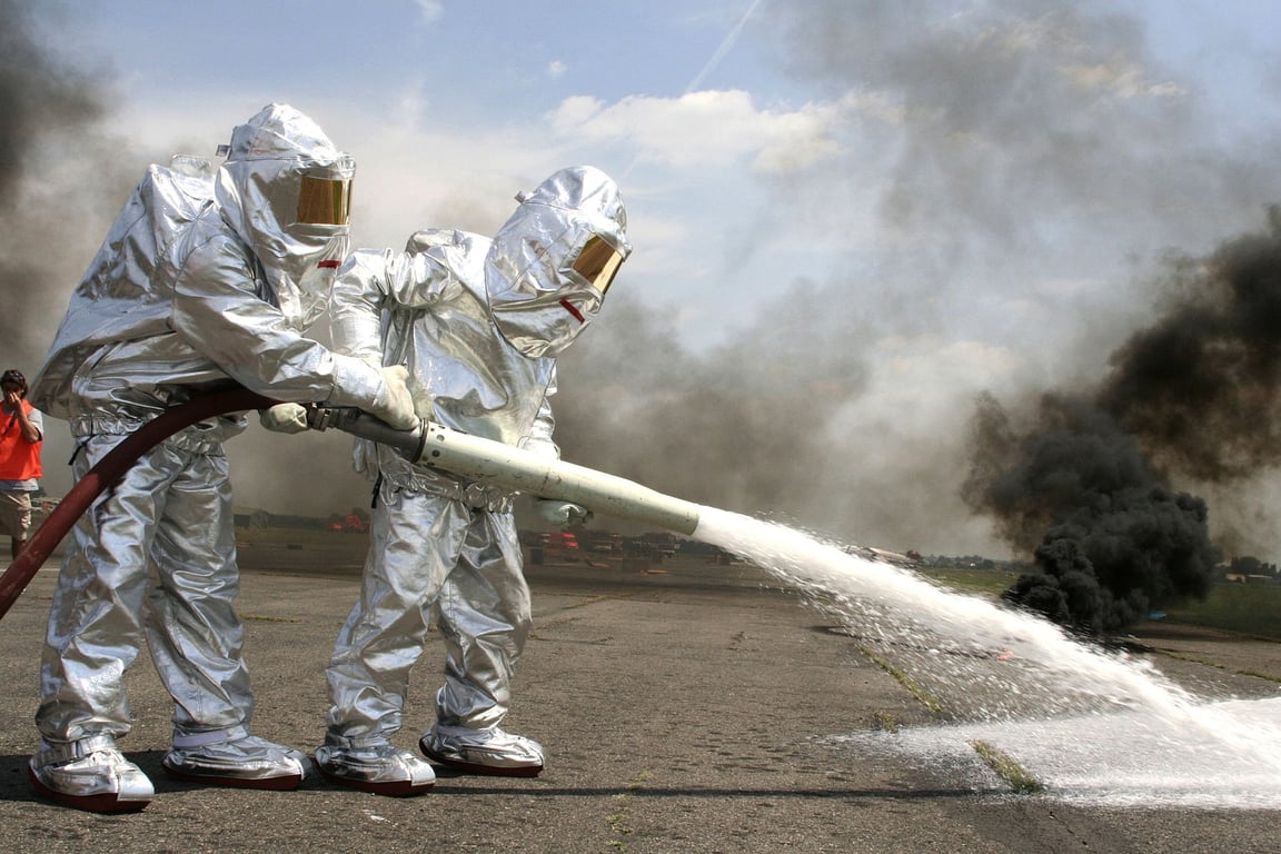 Smrtící koktejl v těle. Věčné chemikálie nejsou vidět, ale mohou způsobit rakovinu