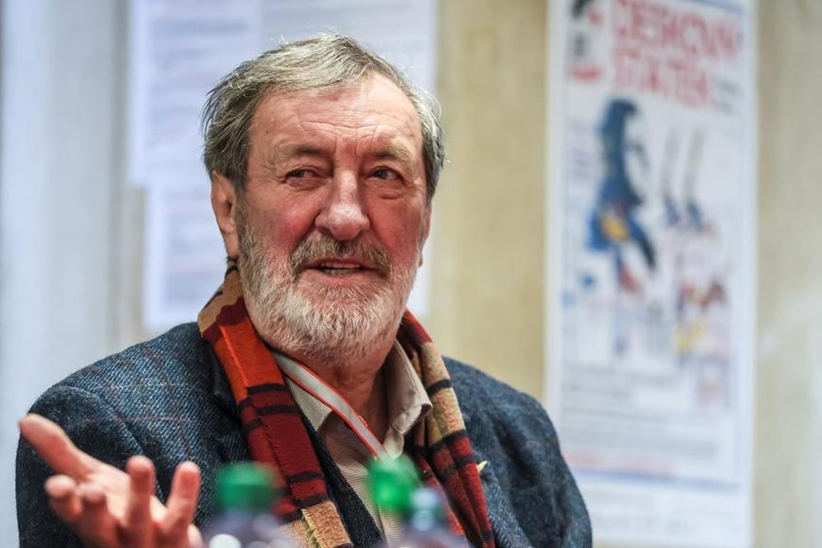 Polívka se zotavuje po mozkové příhodě, z nemocnice byl propuštěn do domácí péče