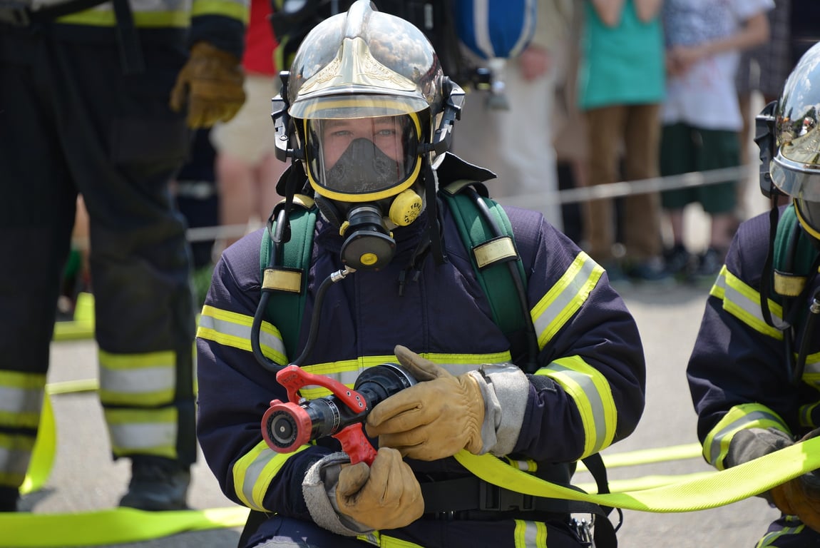 Požár firmy na Brněnsku vyhnal ven 160 lidí