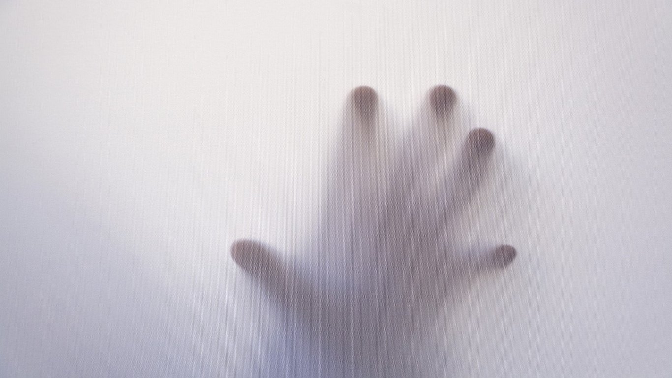 Zavřeli je do místnosti bez technologií. Po pěti dnech bylo jasné, že realita je mnohem děsivější, než si mysleli