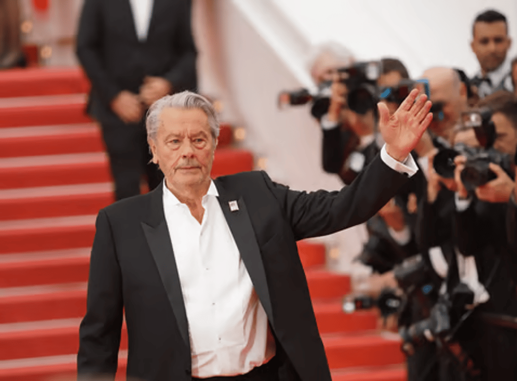 Co měl Alain Delon s Dádou Patrasovou? Herečka po letech vysvětlila jejich zvláštní vztah
